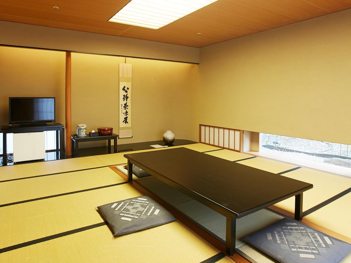 Osaka Academia Hotell Exteriör bild