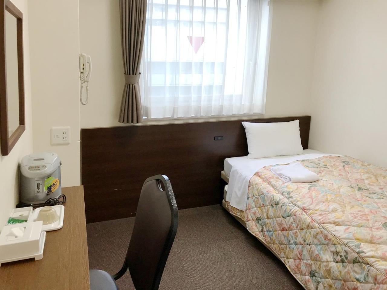 Osaka Academia Hotell Exteriör bild