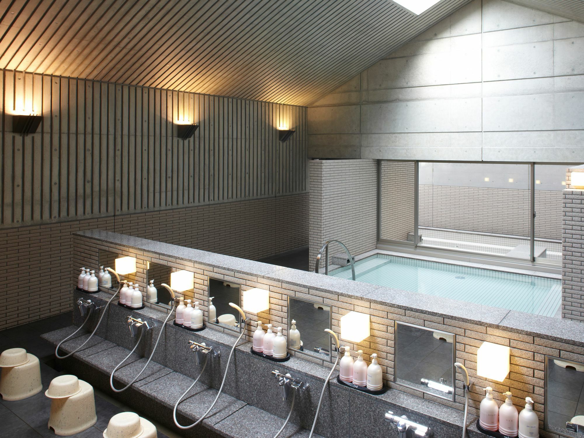 Osaka Academia Hotell Exteriör bild