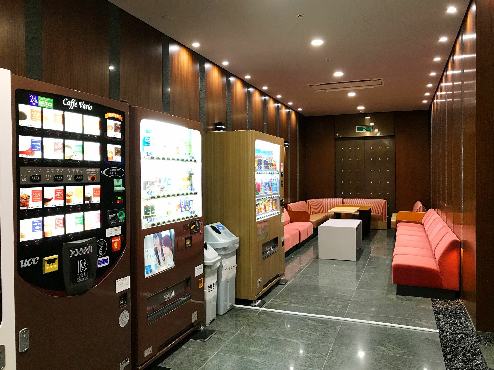Osaka Academia Hotell Exteriör bild